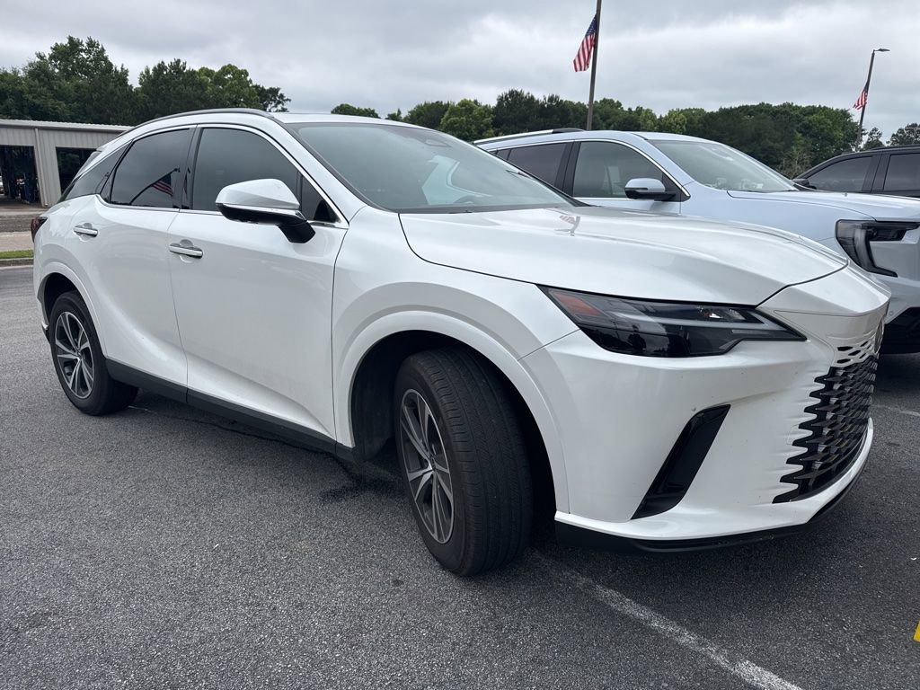 Used 2023 Lexus RX 350 Premium w/ Cold Area Package FWD image 4