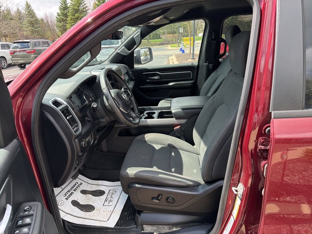 Used 2019 RAM 1500 Big Horn AWD/4WD image 7