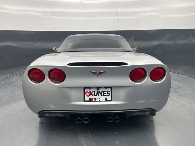 Used 2012 Chevrolet Corvette Convertible w/ 3LT Preferred Equipment Group image 6