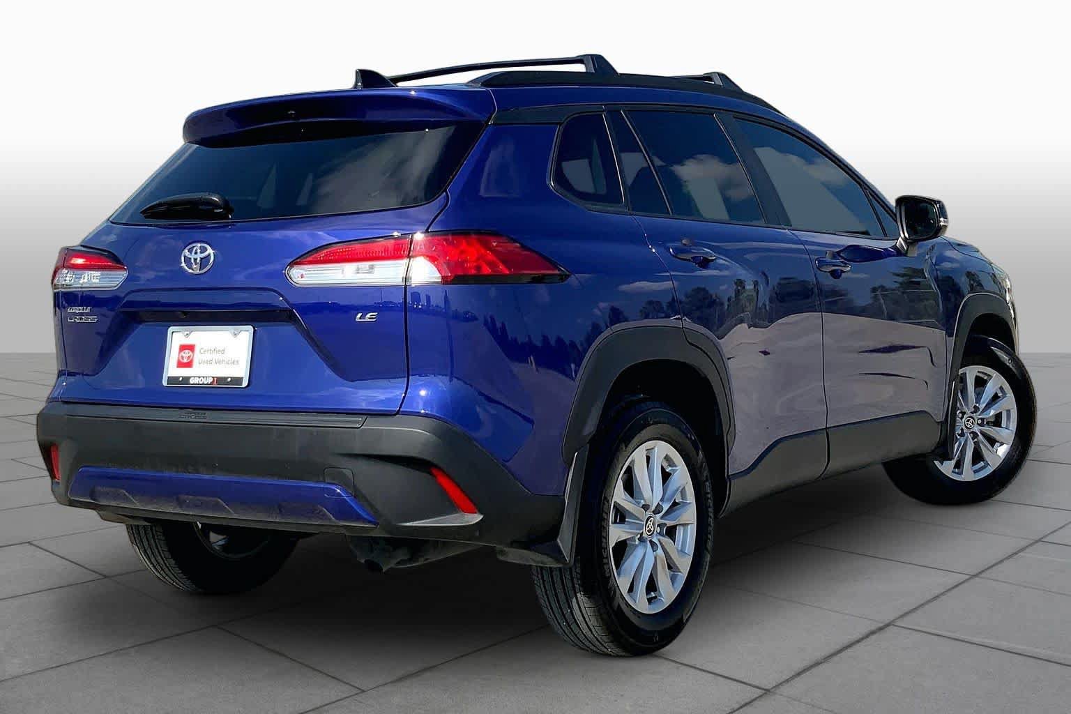 Certified 2025 Toyota Corolla Cross LE FWD image 13
