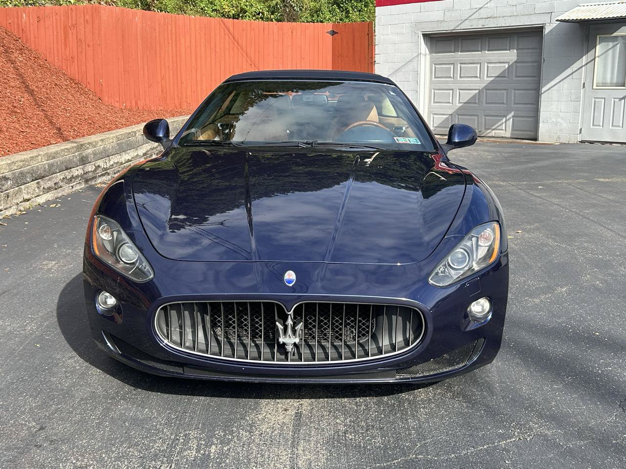 Used 2011 Maserati GranTurismo Convertible RWD image 14