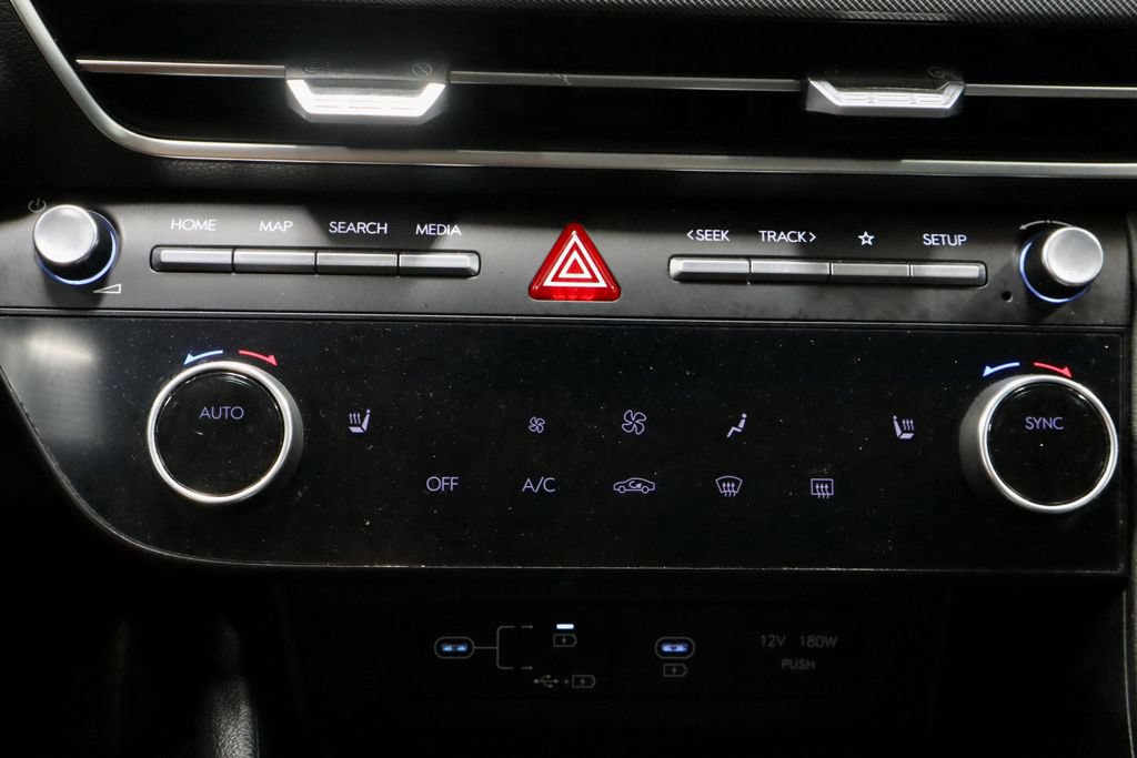 Used 2025 Hyundai Sonata SEL FWD image 30