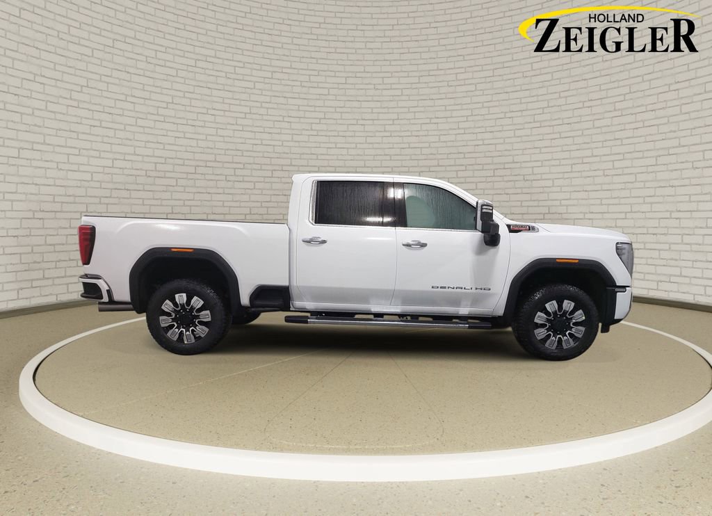 New 2026 GMC Sierra 2500 Denali w/ Denali Reserve Package image 4