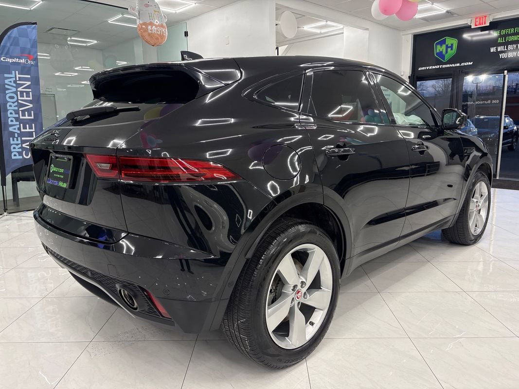 Used 2021 Jaguar E-PACE SE image 12