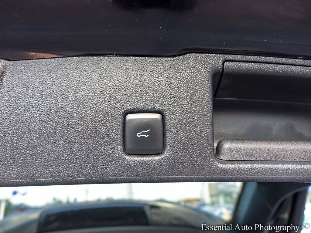 Used 2022 Ford Escape SEL FWD image 22