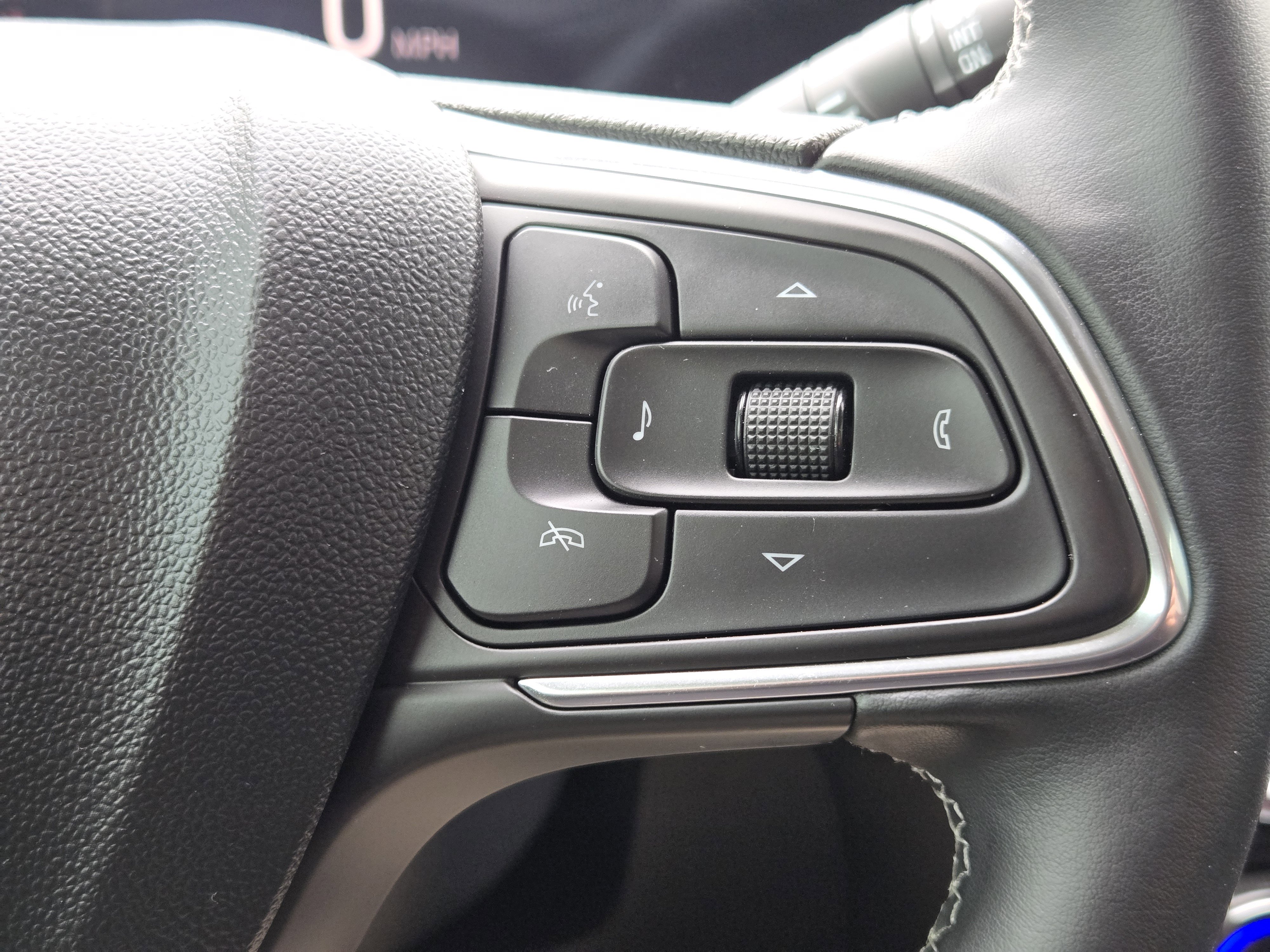 Used 2025 Buick Encore GX Preferred image 30