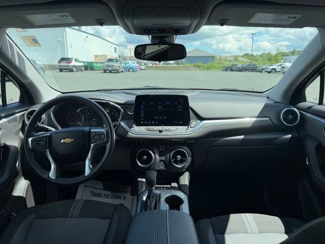 Used 2023 Chevrolet Blazer LT w/ Convenience Package AWD/4WD image 13
