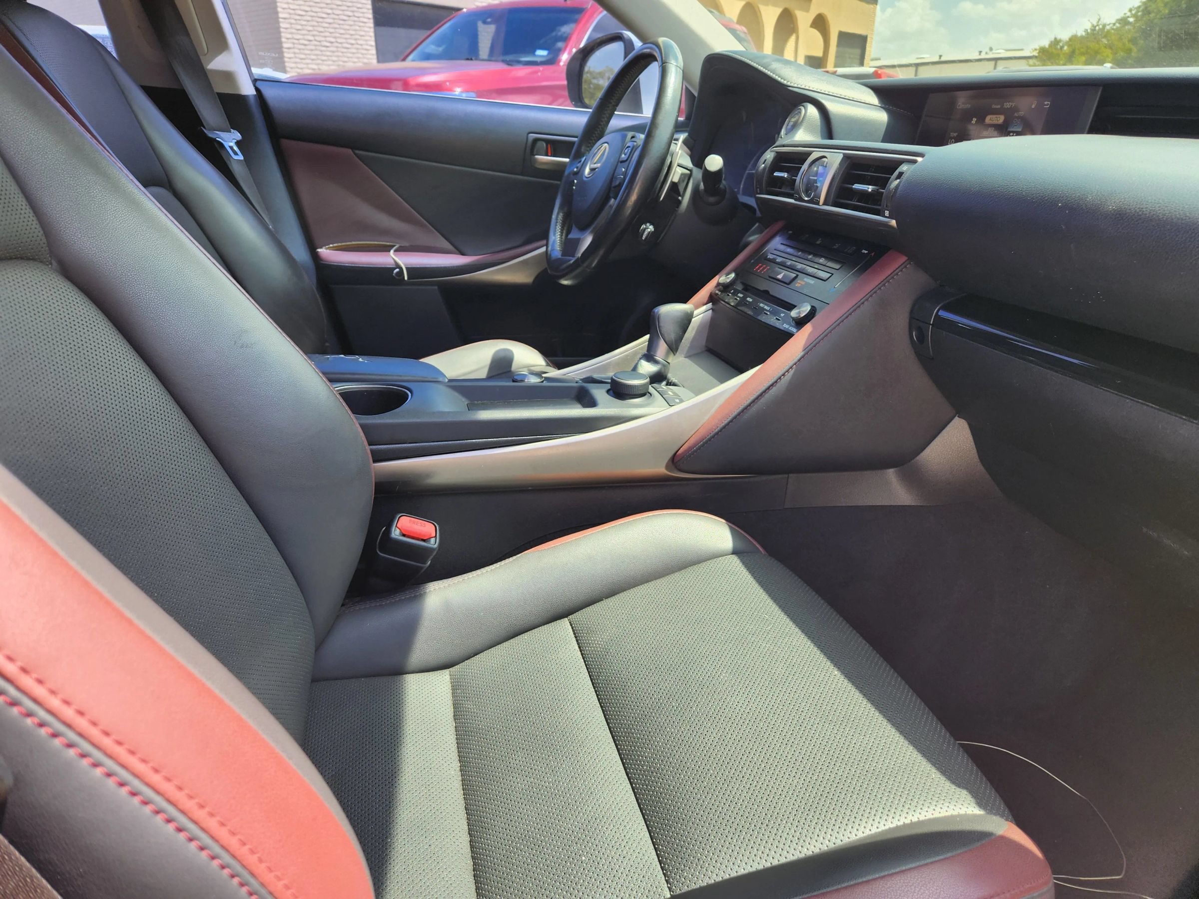 Used 2018 Lexus IS 300 w/ Accessory Package 2 RWD image 15