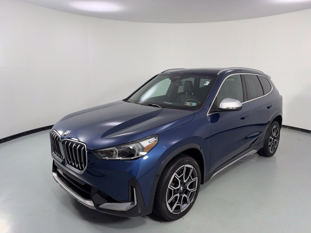 Used 2024 BMW X1 xDrive28i w/ Premium Package AWD/4WD image 3