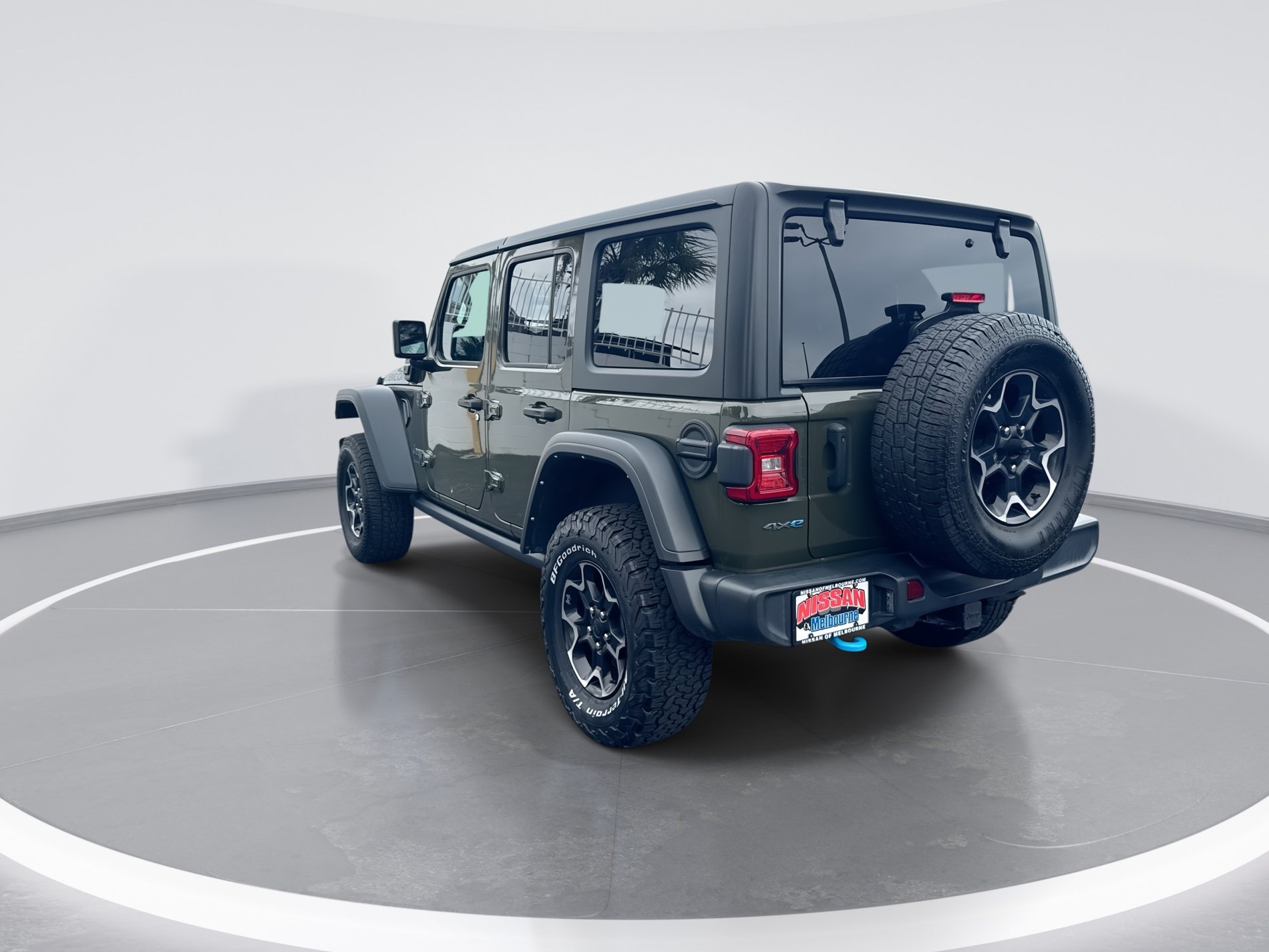 Used 2024 Jeep Wrangler Unlimited Rubicon 4xe AWD/4WD image 6