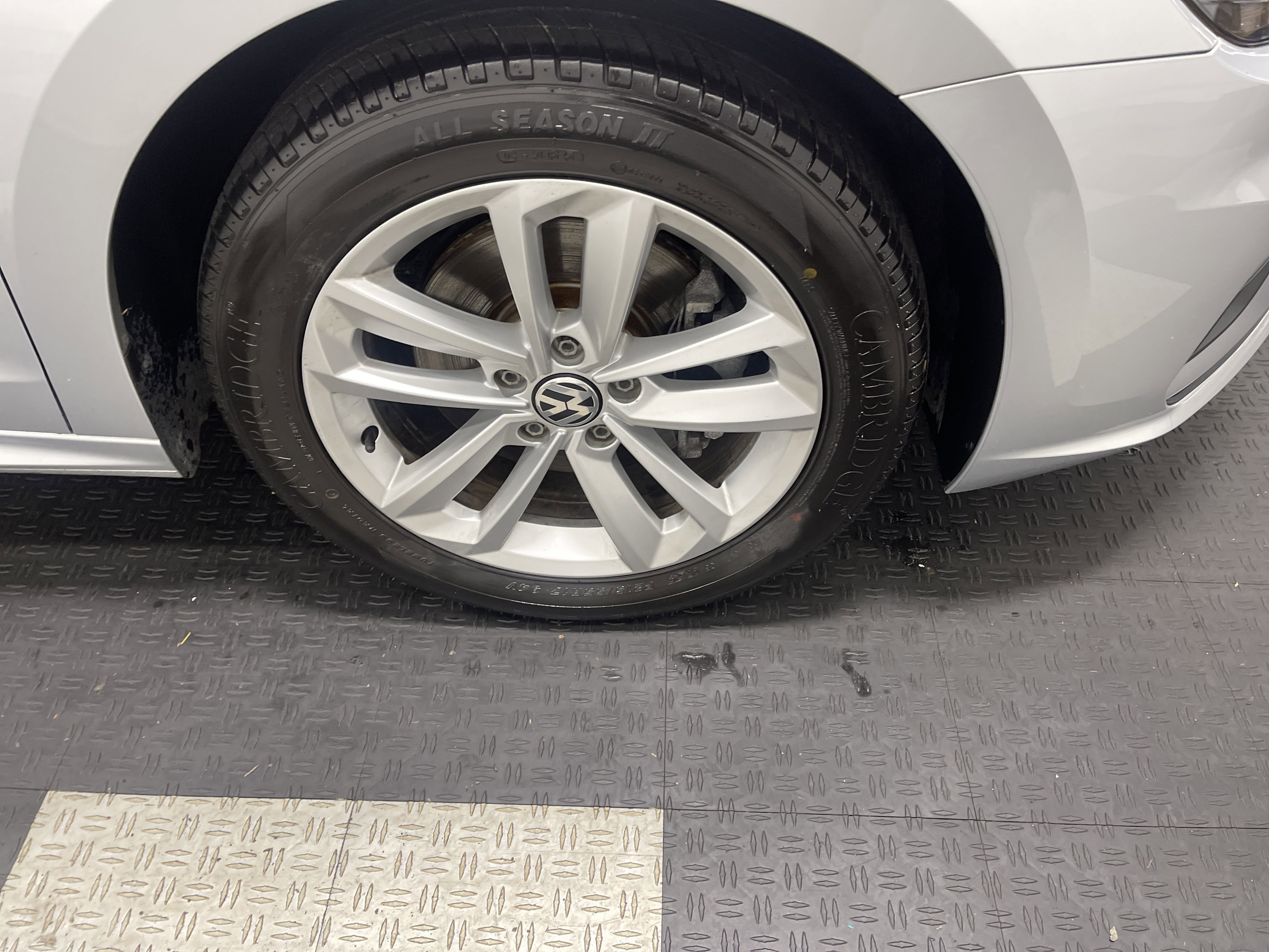 Used 2020 Volkswagen Passat 2.0T SE image 27