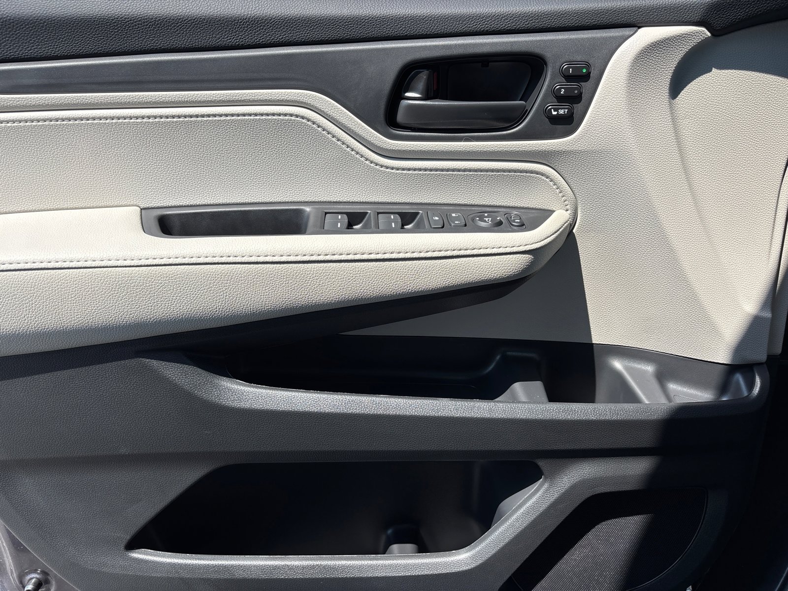 New 2026 Honda Odyssey EX-L image 21