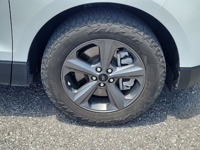 Certified 2023 Ford Edge SEL w/ Sport Appearance Package AWD/4WD image 8
