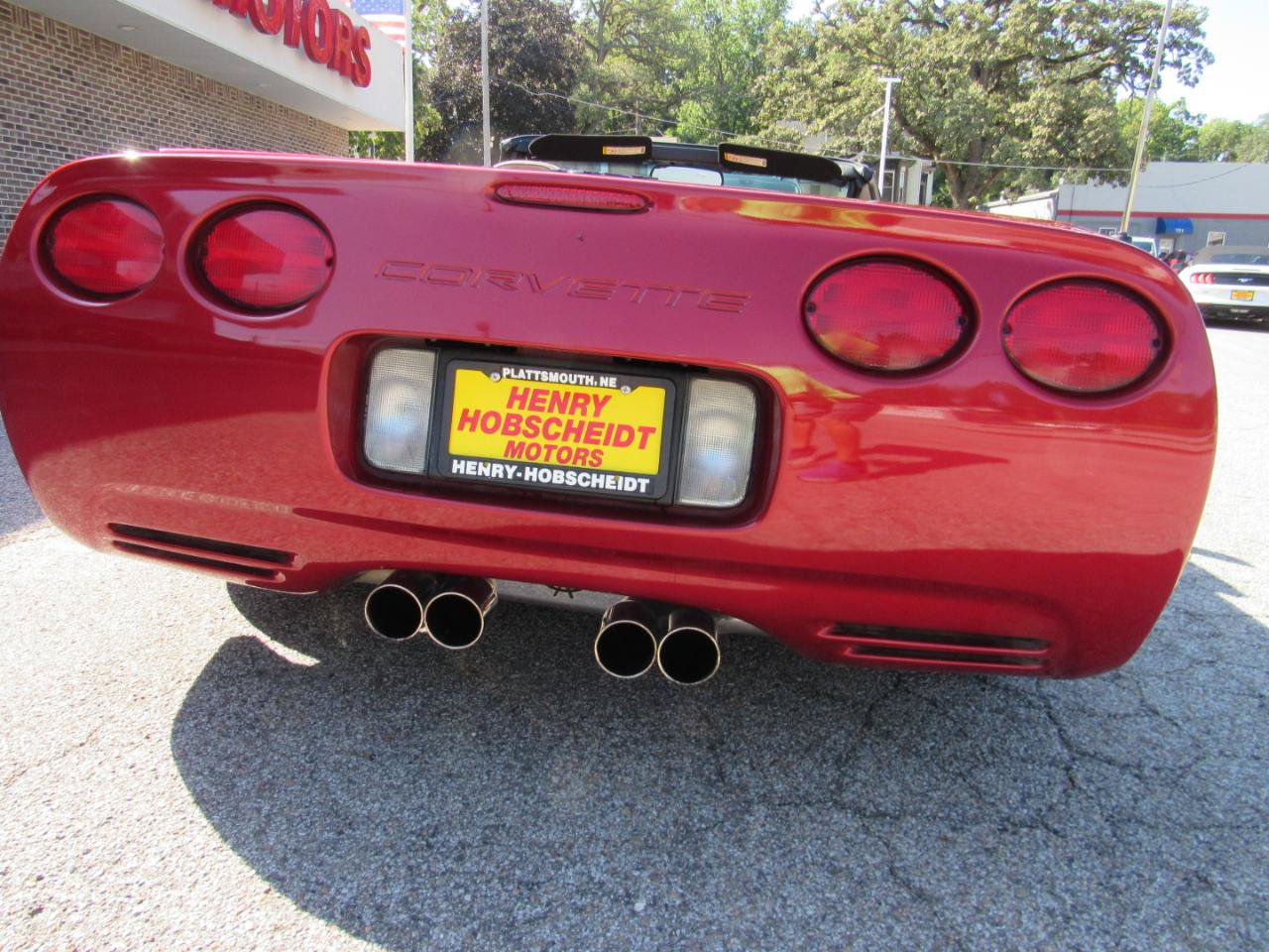 Used 2004 Chevrolet Corvette Convertible w/ Preferred Equipment Group RWD image 12