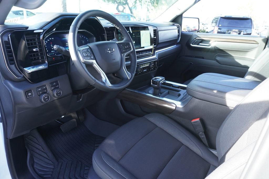 Used 2025 Chevrolet Silverado 1500 LT Trail Boss image 17