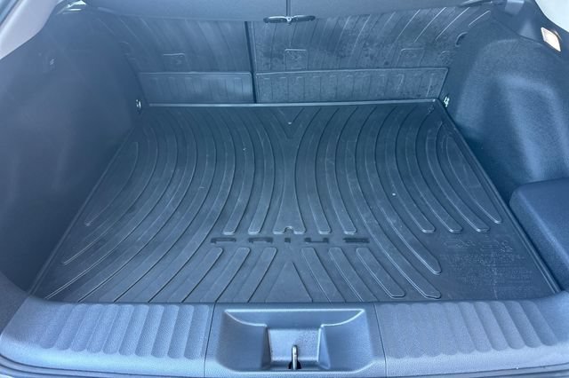 Used 2023 Toyota Prius Prime FWD image 19