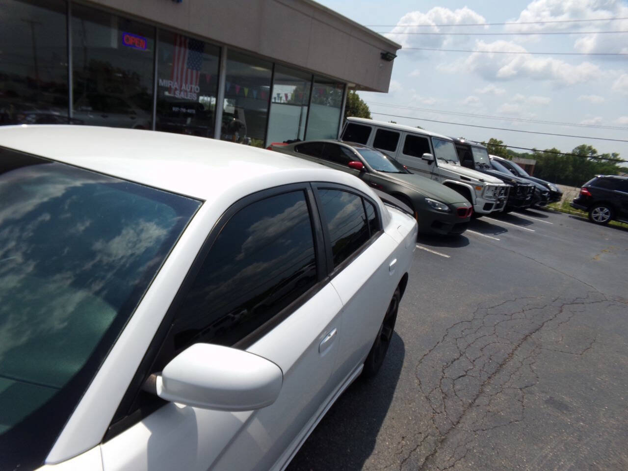 Used 2014 Dodge Charger SE RWD image 35