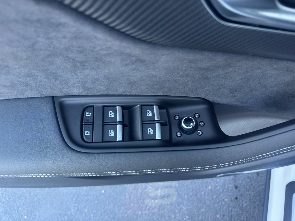 New 2026 Audi SQ7 Premium Plus image 9