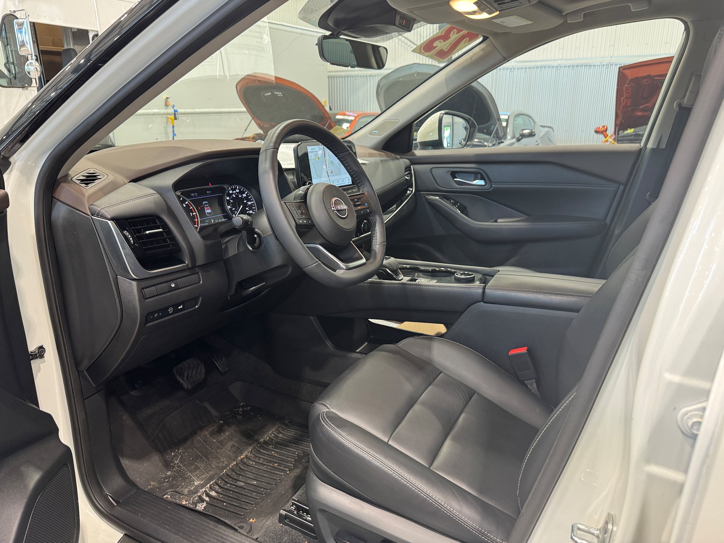 Used 2023 Nissan Rogue SL w/ SL Premium Package AWD/4WD image 15
