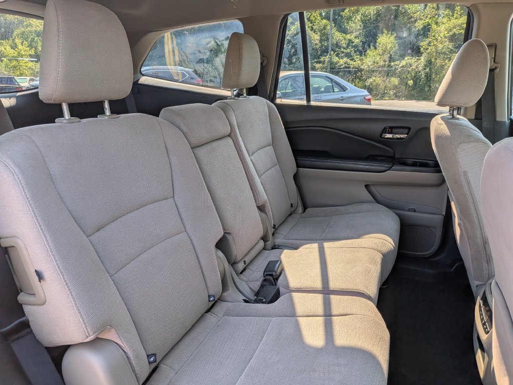 Used 2016 Honda Pilot EX image 24