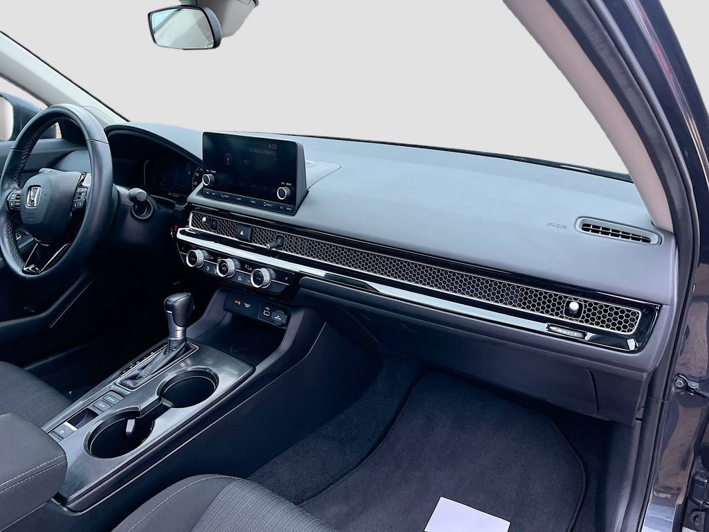 Used 2022 Honda Civic EX image 29
