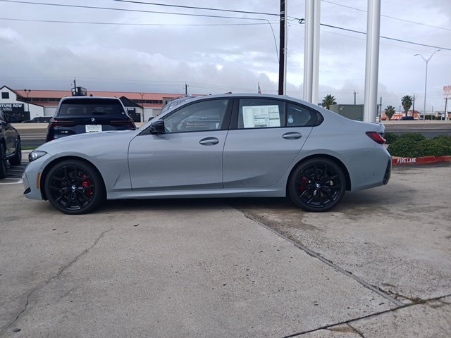 New 2026 BMW 330i Sedan w/ M Sport Package RWD image 6