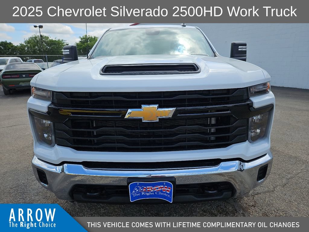 Used 2025 Chevrolet Silverado 2500 W/T w/ WT Convenience Package AWD/4WD image 3