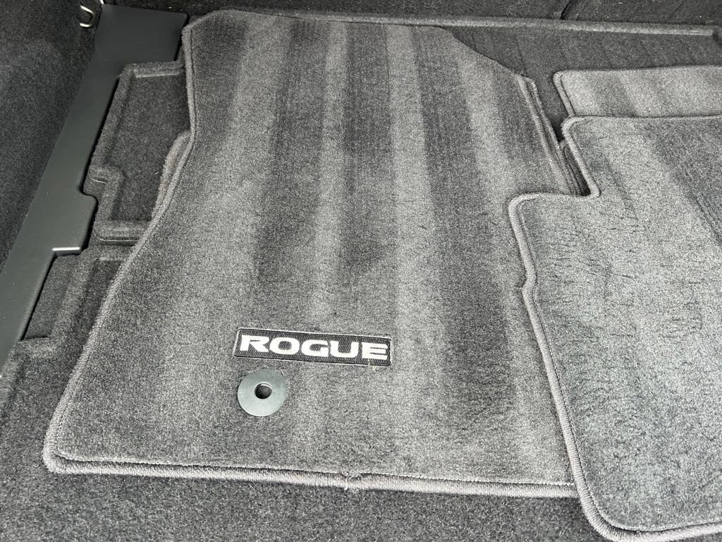 Certified 2023 Nissan Rogue SL AWD/4WD image 13