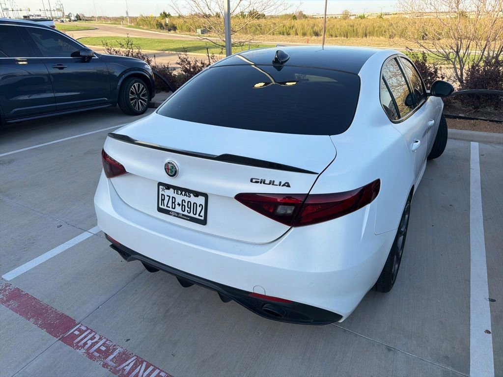 Used 2019 Alfa Romeo Giulia Ti Sport w/ Quick Order Package 22U Sport image 18