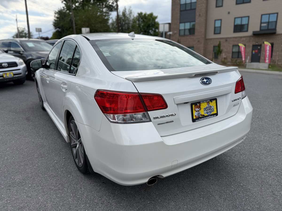 Used 2014 Subaru Legacy 2.5i Sport AWD/4WD image 5