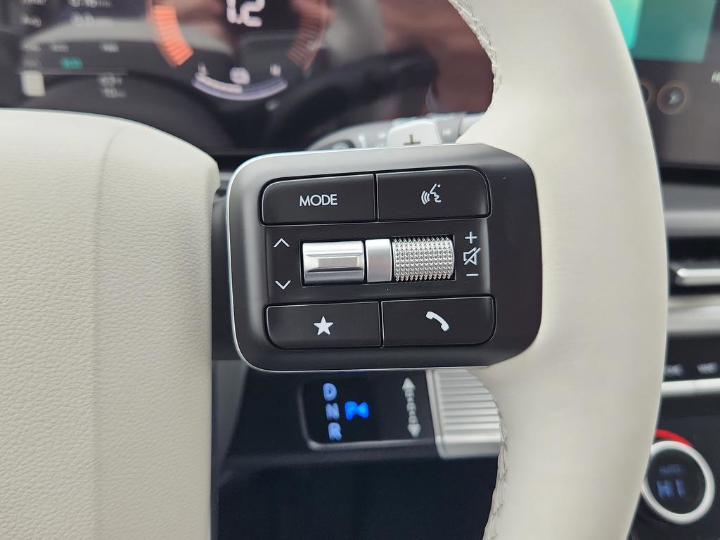 New 2026 Hyundai Santa Fe SE image 25