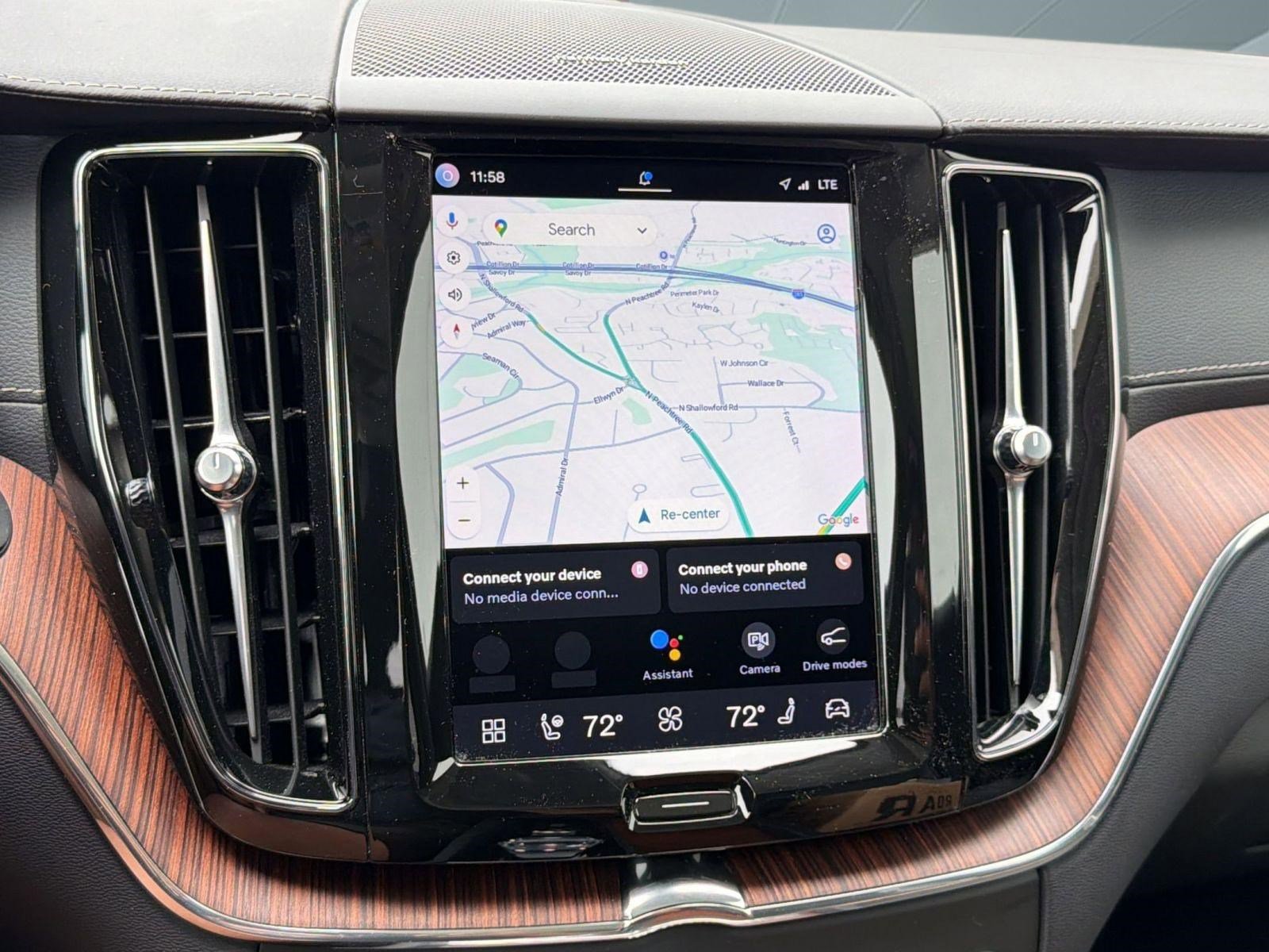 Certified 2023 Volvo XC60 B5 Ultimate w/ Climate Package image 21