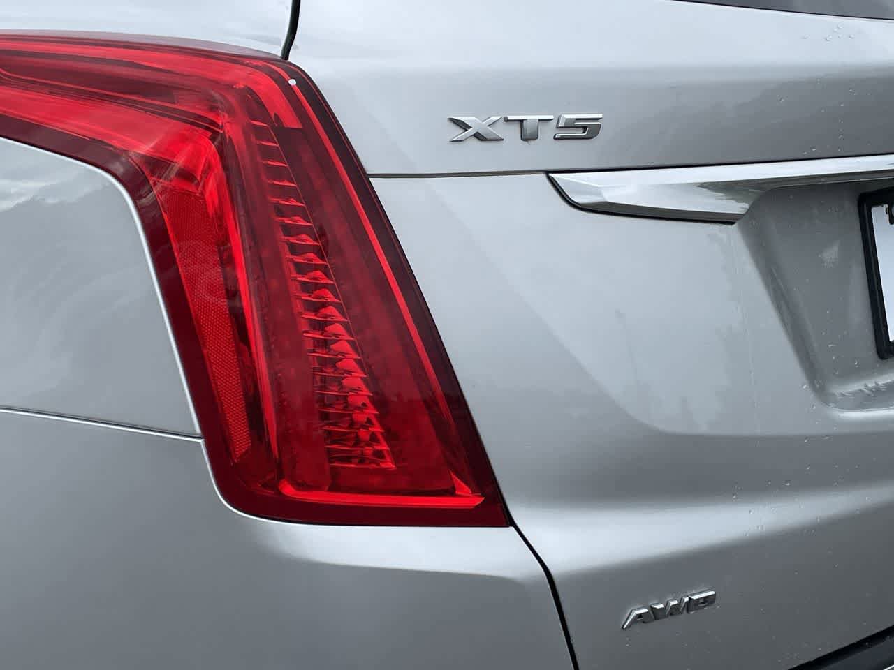 Used 2018 Cadillac XT5 AWD w/ LPO, Wheel Lock Package image 37