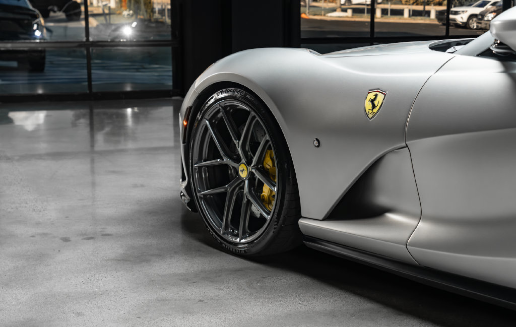 Used 2021 Ferrari 812 GTS RWD image 31