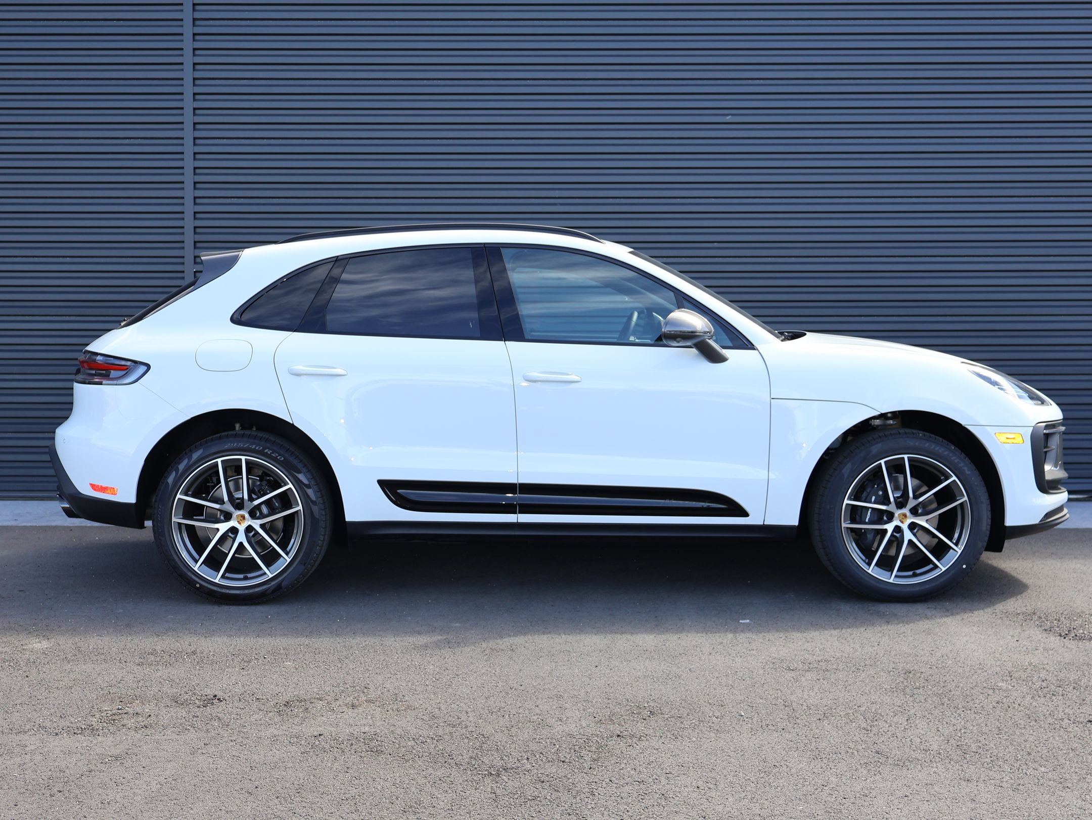 New 2026 Porsche Macan Turbo AWD/4WD image 8