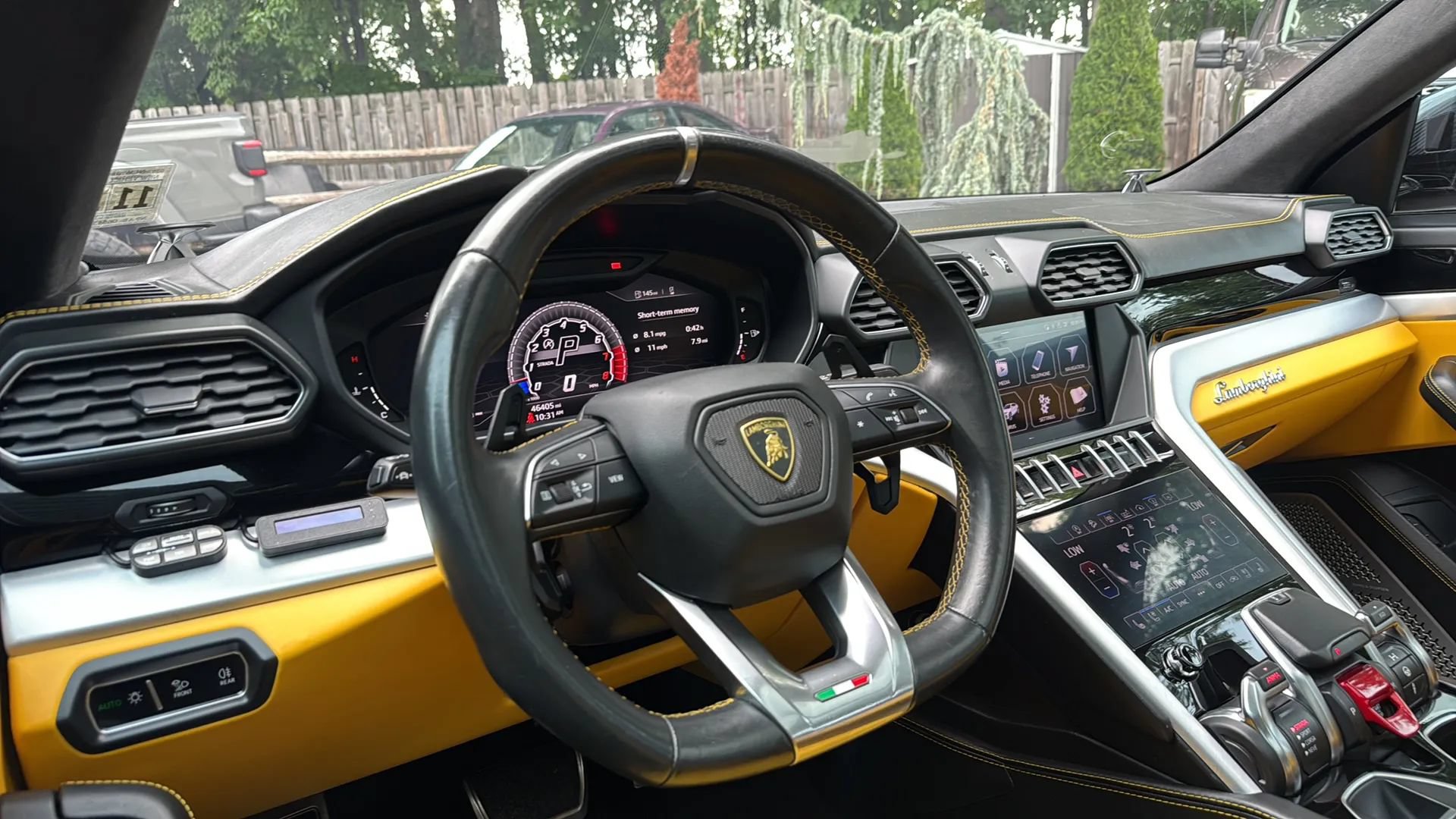 Used 2019 Lamborghini Urus AWD/4WD image 31