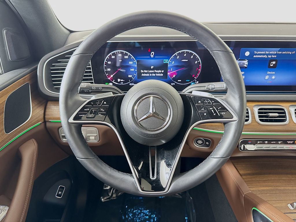 Used 2025 Mercedes-Benz GLE 350 4MATIC w/ Winter Package image 11