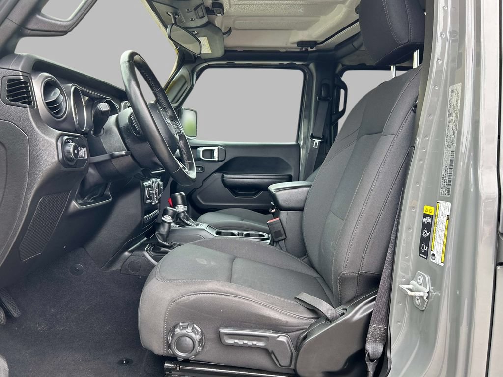 Used 2022 Jeep Wrangler Unlimited Sport AWD/4WD image 14