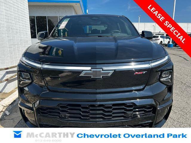 New 2025 Chevrolet Silverado EV RST image 8