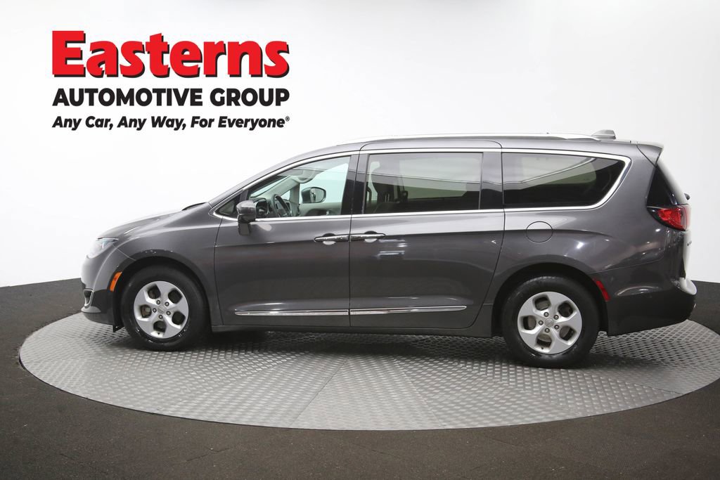 Used 2017 Chrysler Pacifica Touring-L Plus w/ Advanced Safetytec Group FWD image 63