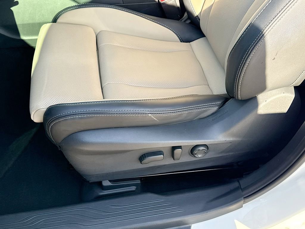 Certified 2025 Subaru Outback Limited w/ Popular Package #2 image 26