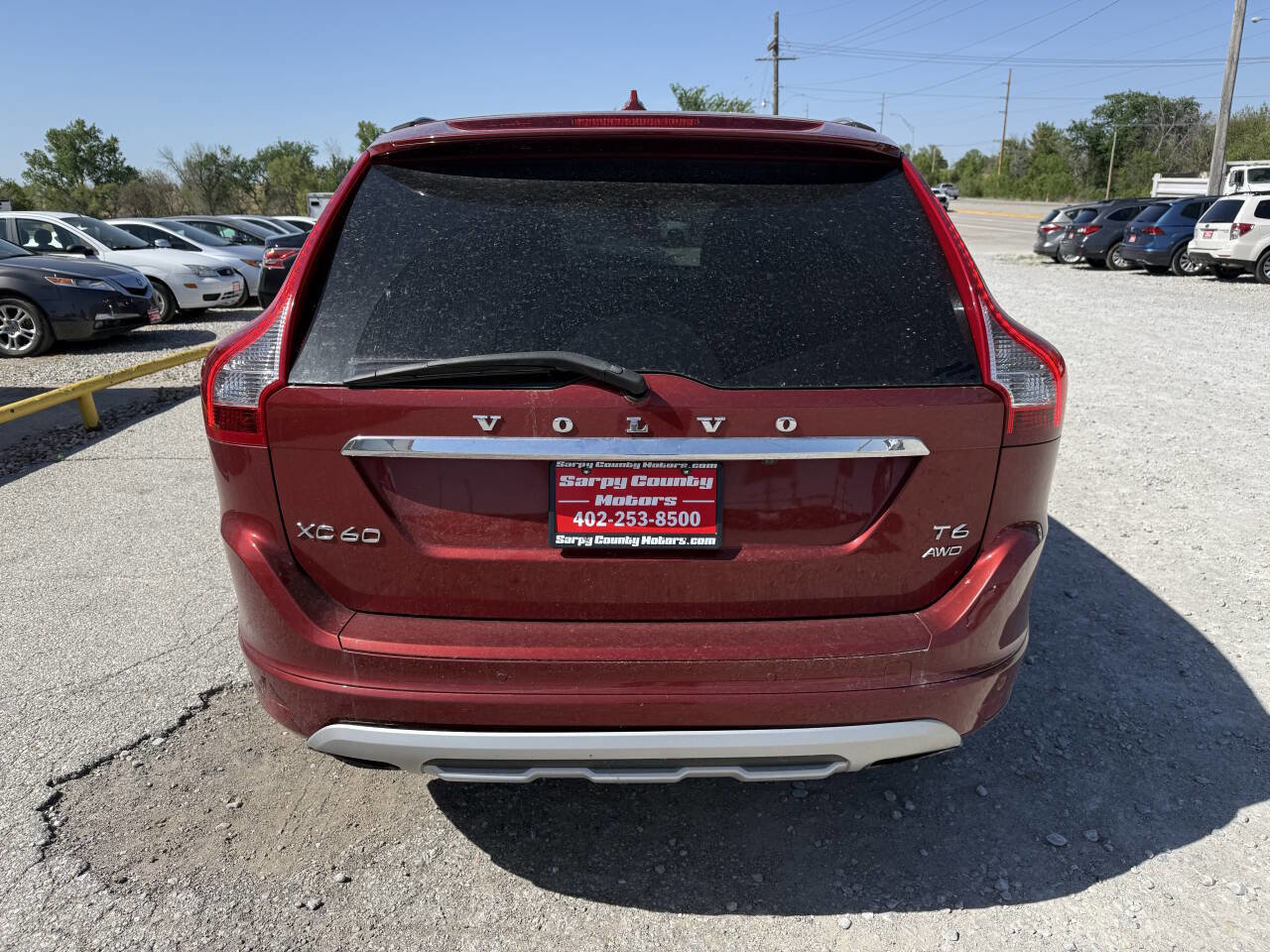 Used 2017 Volvo XC60 T6 Dynamic w/ Climate Package AWD/4WD image 4