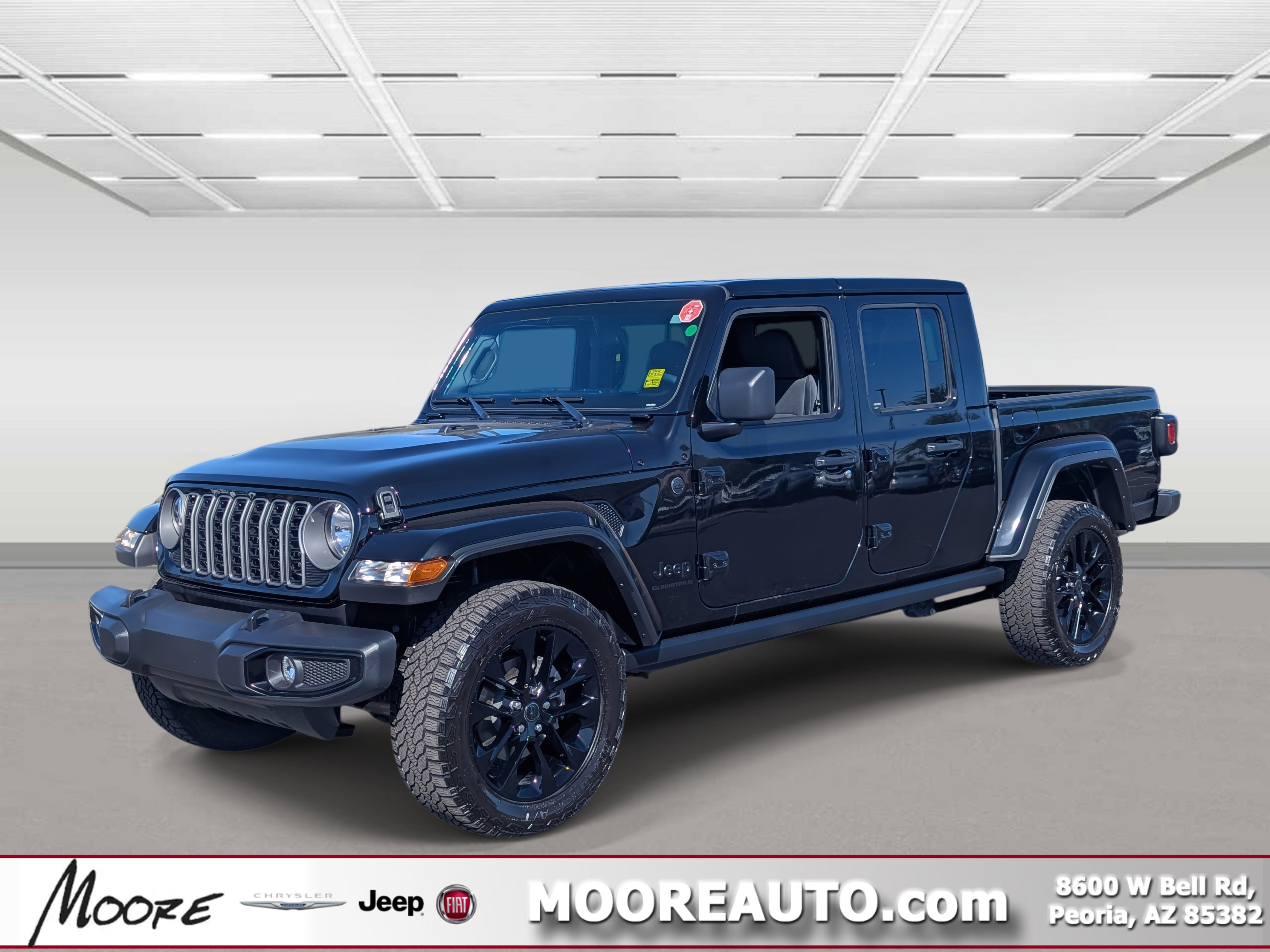 Used 2025 Jeep Gladiator Sport image 1