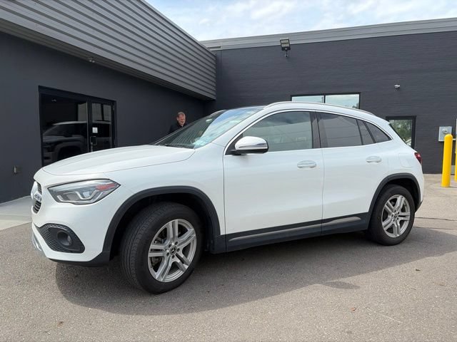 Used 2023 Mercedes-Benz GLA 250 4MATIC image 5