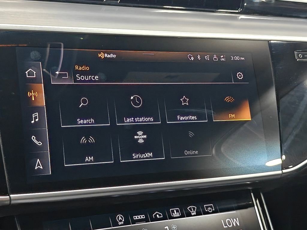 Used 2021 Audi A8 L 3.0T w/ Executive Plus Package image 45