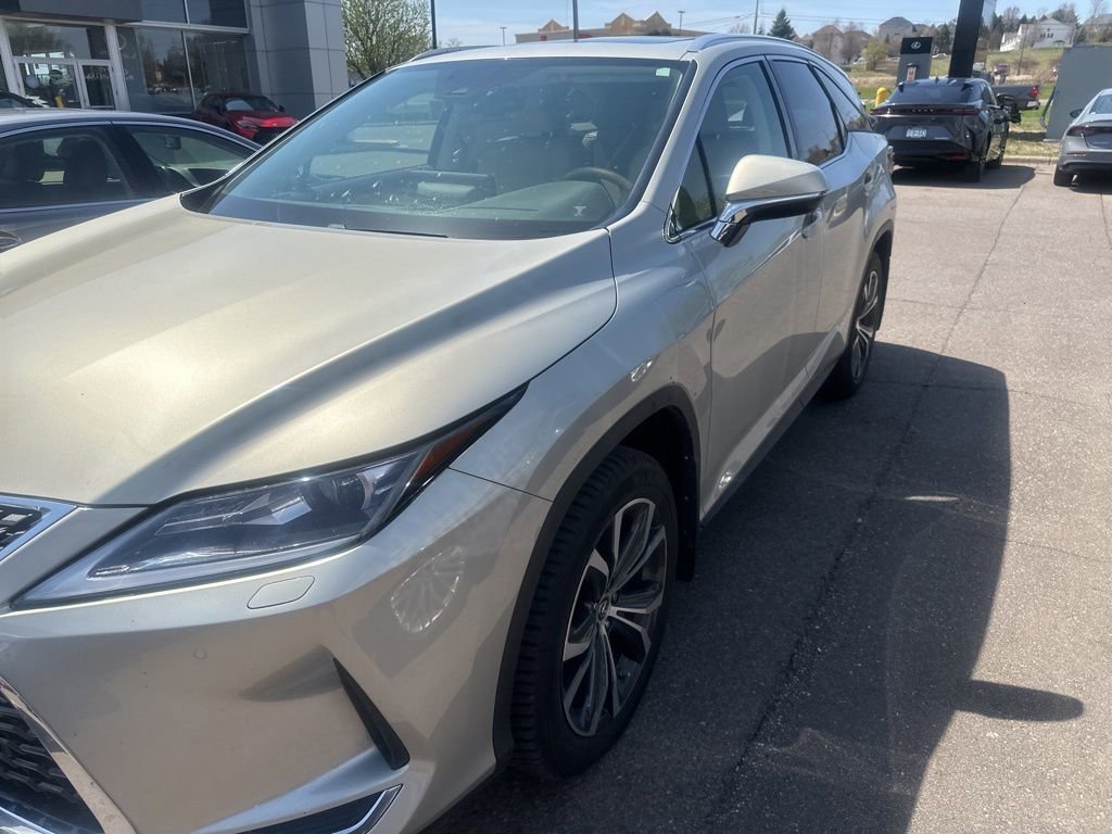 Used 2020 Lexus RX 350L Premium w/ Premium Package AWD/4WD image 2