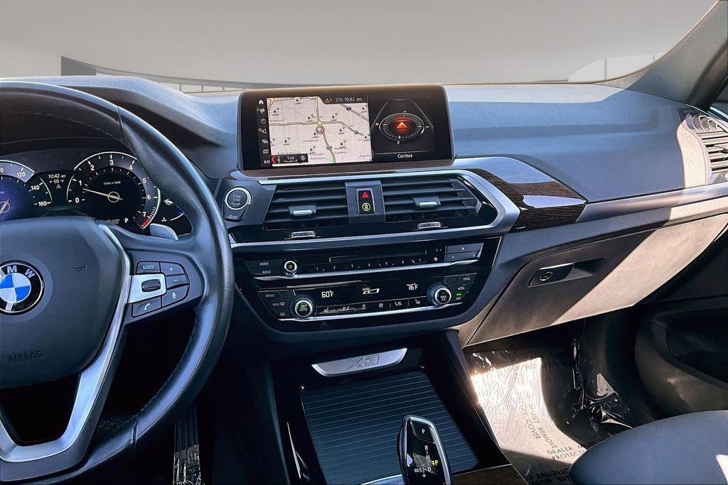 Used 2019 BMW X3 sDrive30i w/ Convenience Package image 9