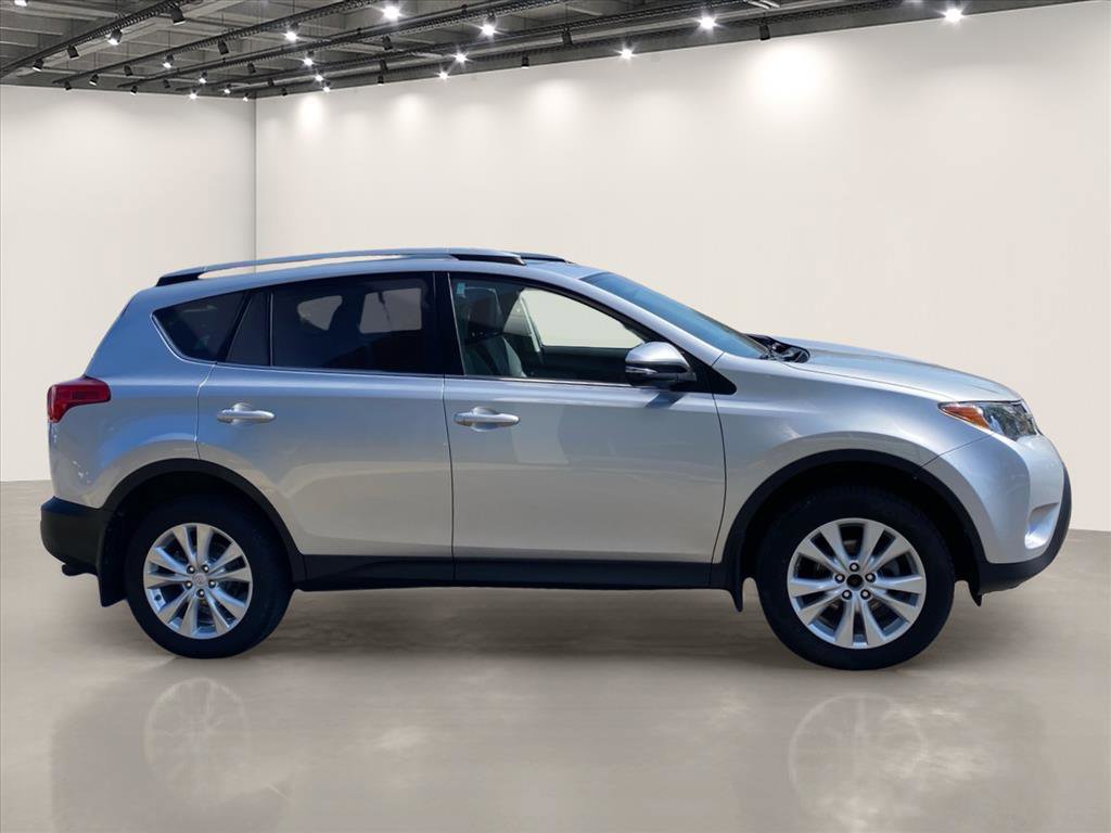 Used 2014 Toyota RAV4 Limited AWD/4WD image 8