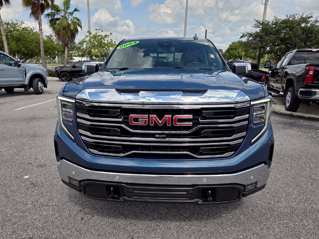 Used 2024 GMC Sierra 1500 SLT w/ SLT Premium Plus Package AWD/4WD image 23