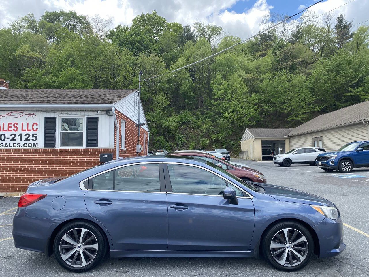 Used 2015 Subaru Legacy 3.6R Limited AWD/4WD image 5